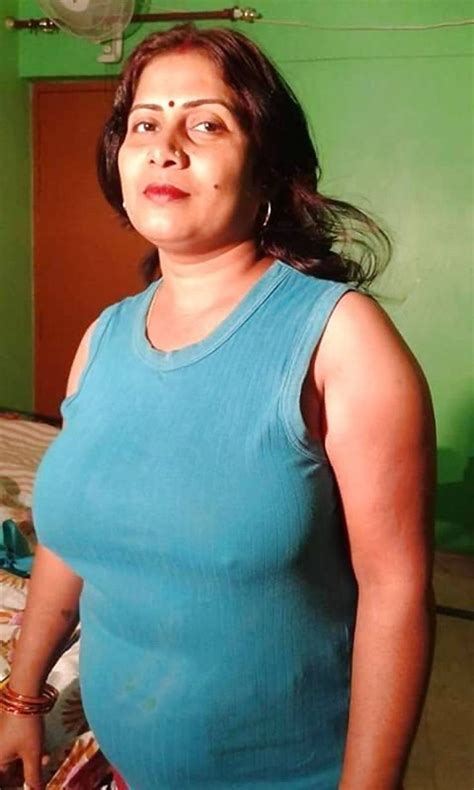 aunty nude selfies|Mature village aunty striptease nude selfie